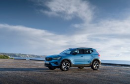Nissan Qashqai, 2025, side